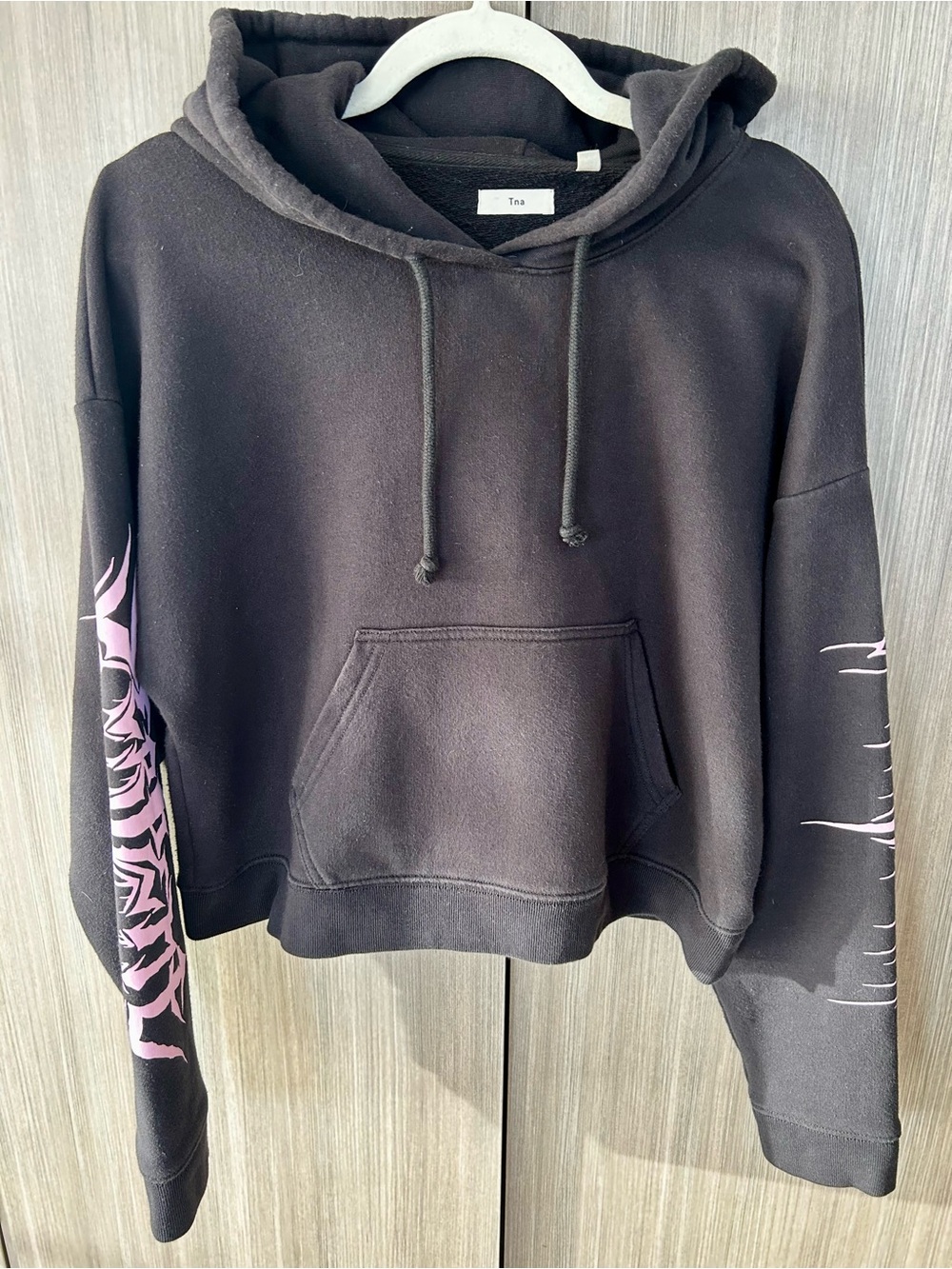 *RARE* TNA Graphic Hoodie
